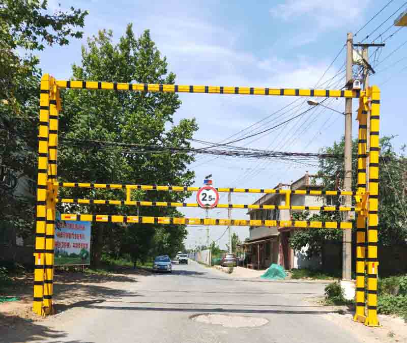 图木舒克农村道路限高架