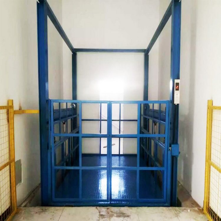 图木舒克仓库货物提升机